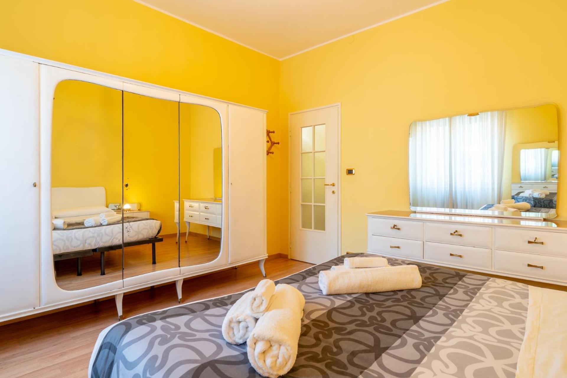 Spacious Apartment At Como Lake Манделло-дель-Ларио Экстерьер фото